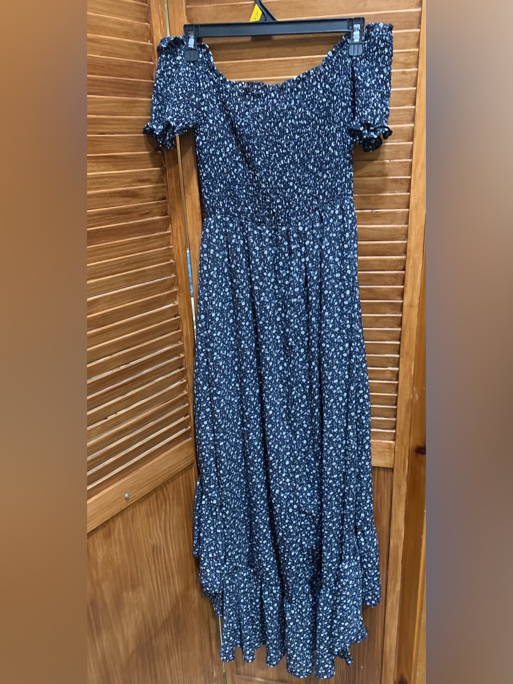Francesca’s Navy Blue Floral Midi Dress - Picture 3 of 5